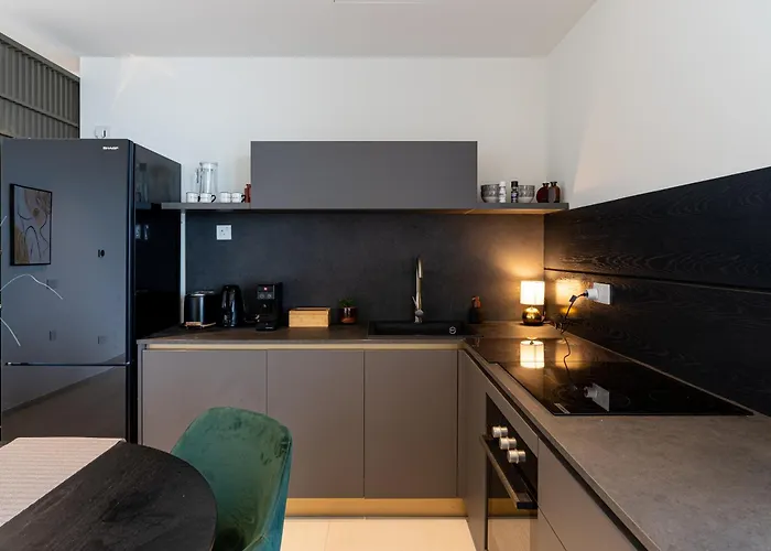 Apartament 21st Floor Sunset - Mercury Tower With Pool Access By Uniq St. Julian's