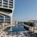 21st Floor Sunset - Mercury Tower With Pool Access By Uniq