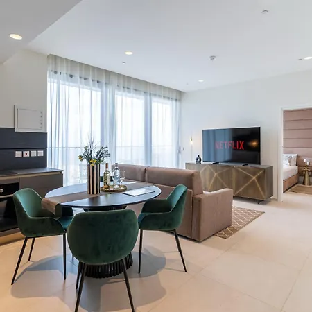 Appartamento 21st Floor Sunset - Mercury Tower With Pool Access By Uniq *