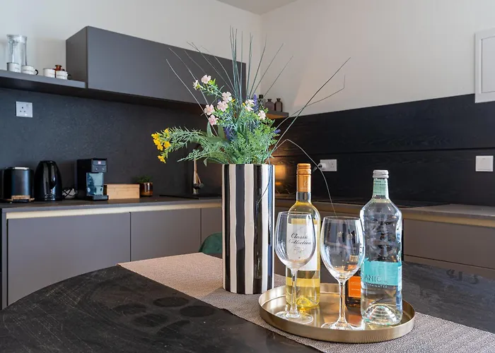 Daire 21st Floor Sunset - Mercury Tower With Pool Access By Uniq Saint Julian's